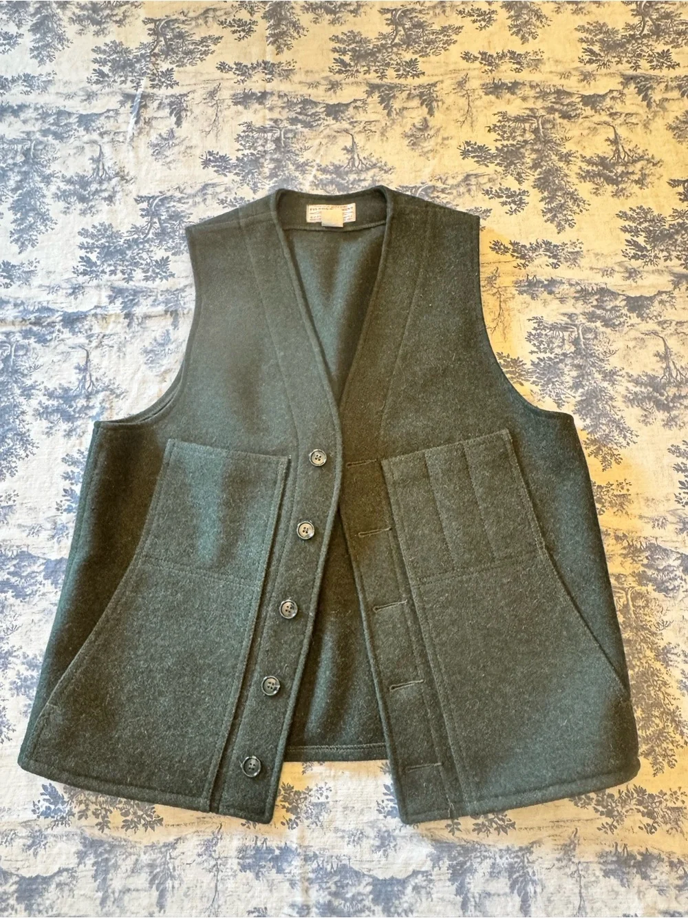Filson Olive Green Wool Vest with Branded Label - Picture 1 of 5